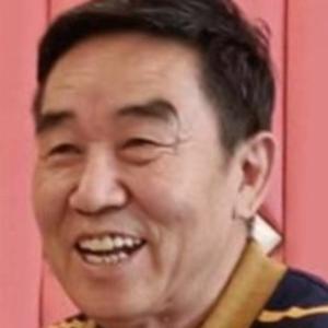 清茶娱乐分享头像
