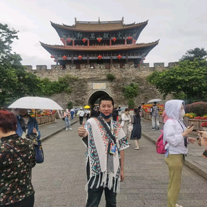 阳光小帅头像