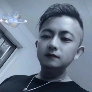 记录和女儿的生活。头像