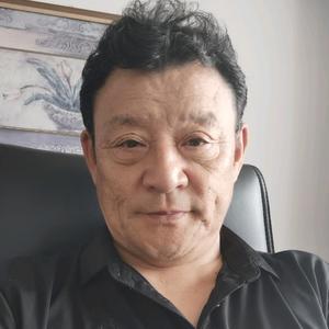 多才饼干giU头像
