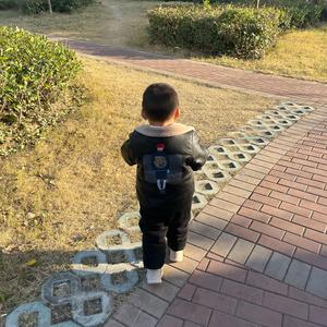 跳跳跳跳跳跳头像