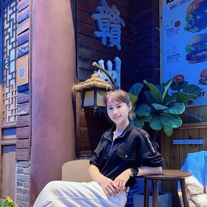 欣穿搭服饰头像