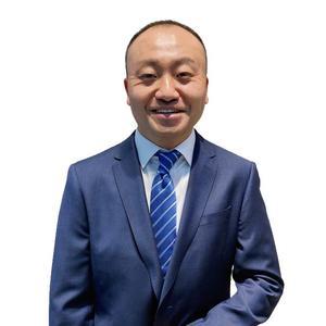 老何聊京房头像