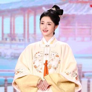 爱笑凯希9D9J头像