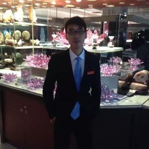 中哥听闻头像