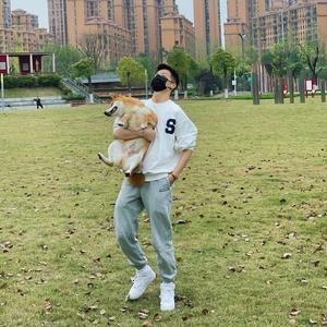 百利很甜头像