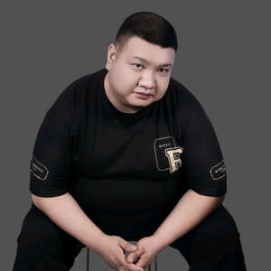 杨朋头像