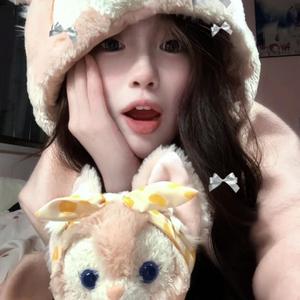 姜兮涵头像