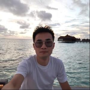爱折腾的小何同学头像