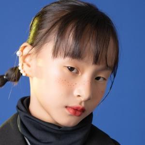 热情山丘NqR头像