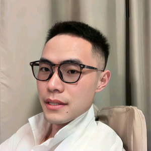 膳历谨言头像