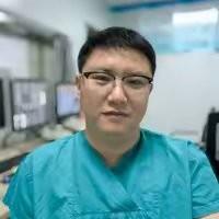 微创介入乔医生头像