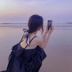 美腻小小杨头像