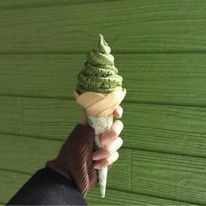 爱吃冰淇淋的叨叨头像