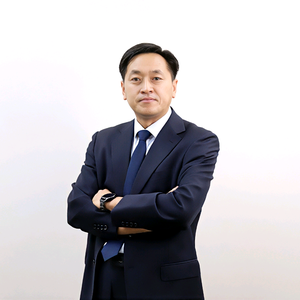李law头像