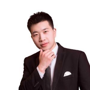 张总在奔驰头像
