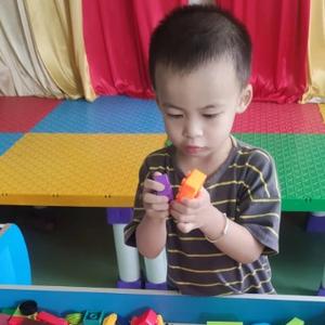 小毅192头像