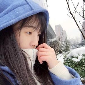 晨曦爱种草头像