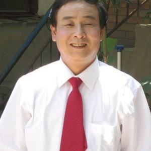 寒居暖我头像