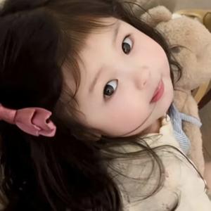 小鱿鱼干头像