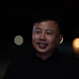 金山老张大叔头像
