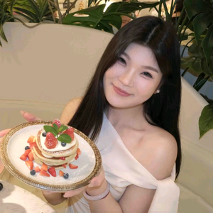 四心头像