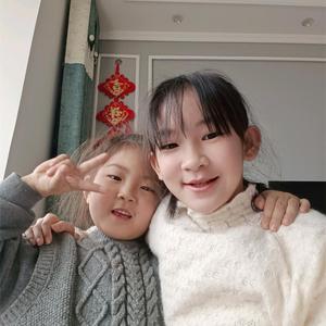李紫涵和李梓钰头像