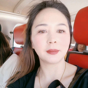 打黑分解师芳姐头像