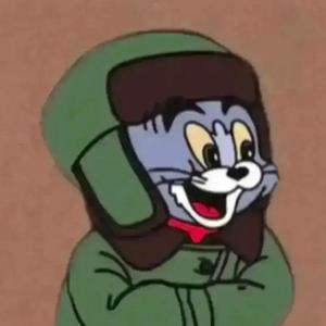 Aiaiioi头像
