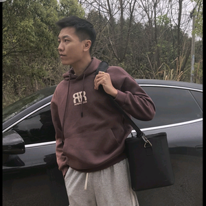 青葱爱打摆子头像