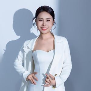 A胡薇薇吖头像
