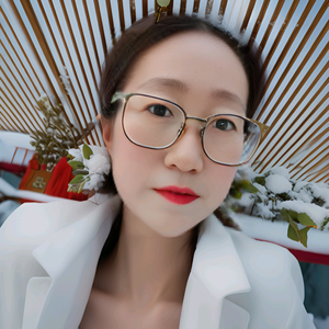 洁源随缘头像