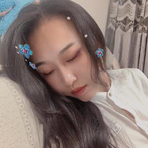 惠美宝姐头像