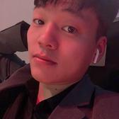 老男孩爱游戏睡觉头像