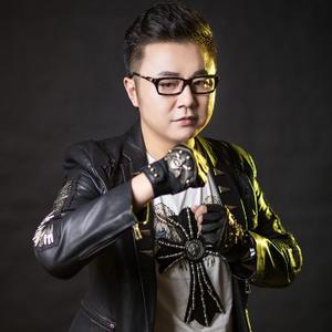 歌手姜海龙头像