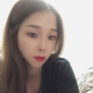 工作狂wendy嘟嘟头像