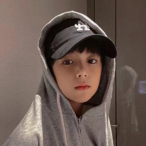 碎碎冰不碎头像