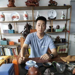 服装尾货批发小霍（专注外贸出口） 头像