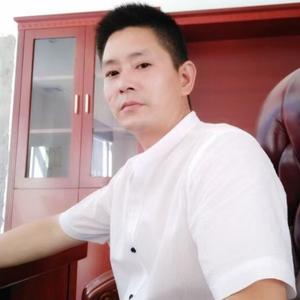 乡巴佬远哥头像