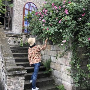 暖阳下惬意时光头像