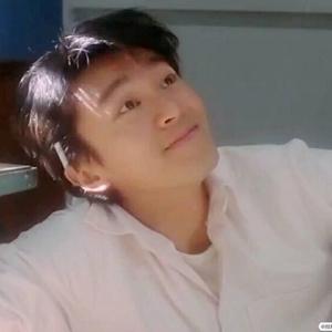 瞎看影视啊头像