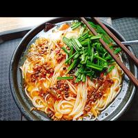 自在耳东昶视频头像