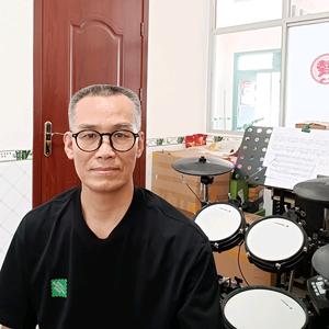 红尘哥头像