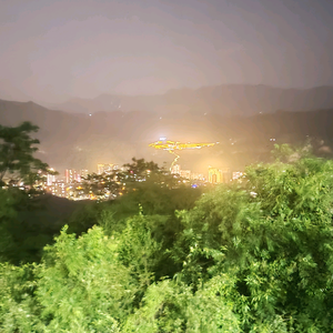 青山绿水头像