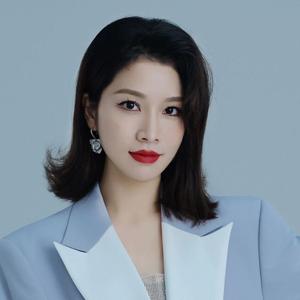 丽娜说呢头像