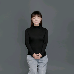 刘一萱头像