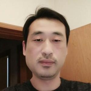 陪读老爸爱美食头像
