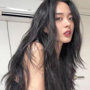 潇潇潇喝一口吧头像