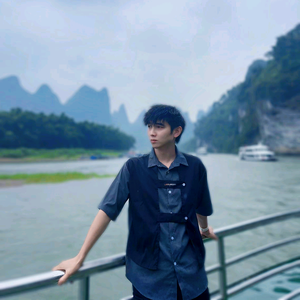吃葡萄皮不吐葡萄头像