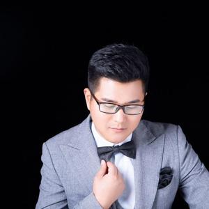 小葛热爱生活头像